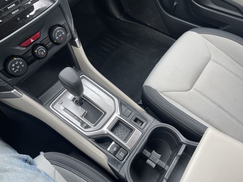 Used 2019 Blue Subaru Base image 16