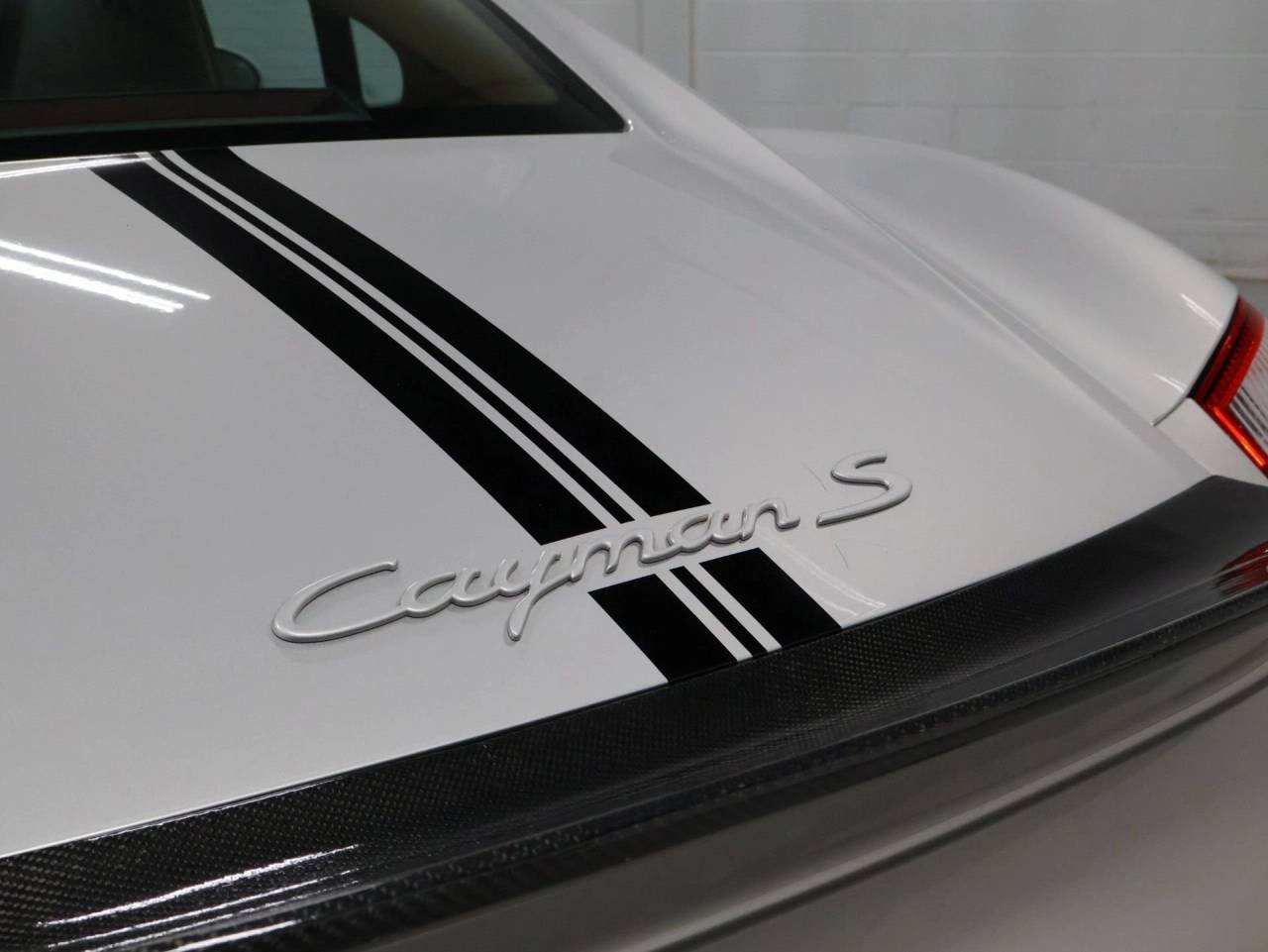Used 2006 Arctic Silver Metallic Porsche S image 8