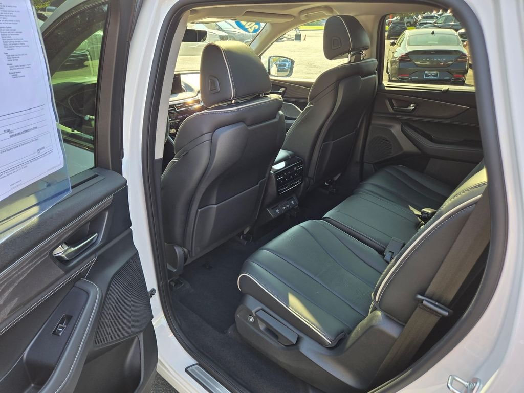 Used 2024 White Acura Advance image 15