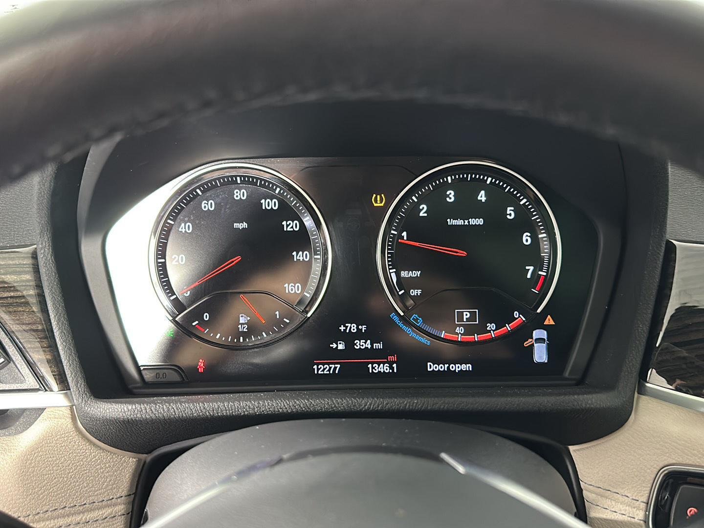 Used 2018 Black Sapphire Metallic BMW xDrive28i image 18