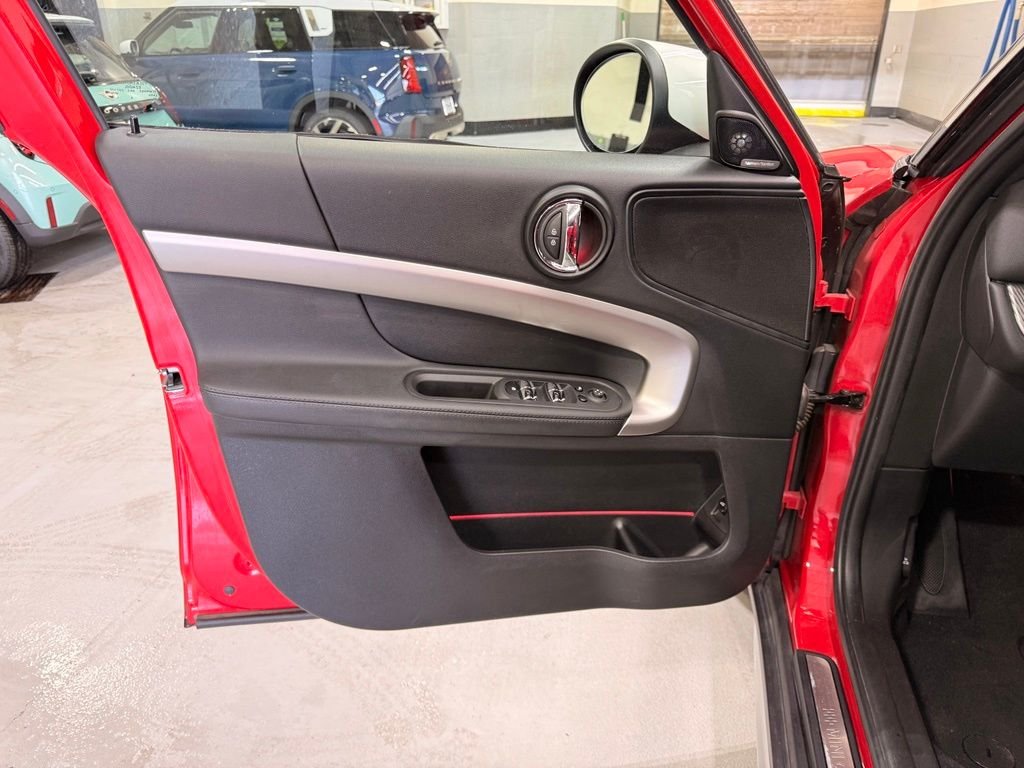 Certified Used 2024 Chili Red MINI  image 10