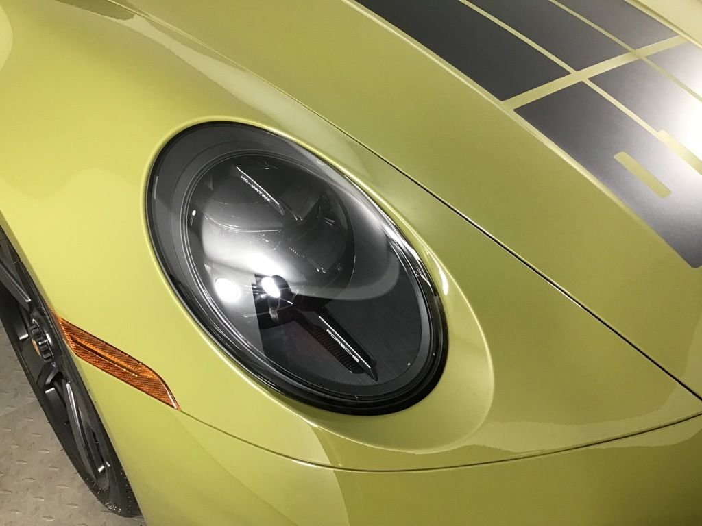 New 2026 Olive Neo Porsche  image 15