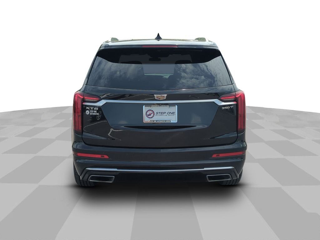 Used 2023 Black Cadillac Luxury image 5
