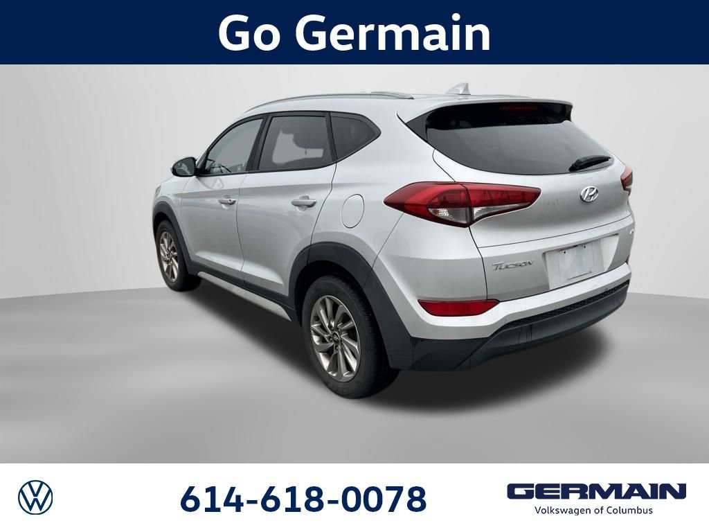 Used 2018 Molten Silver Hyundai SEL image 4