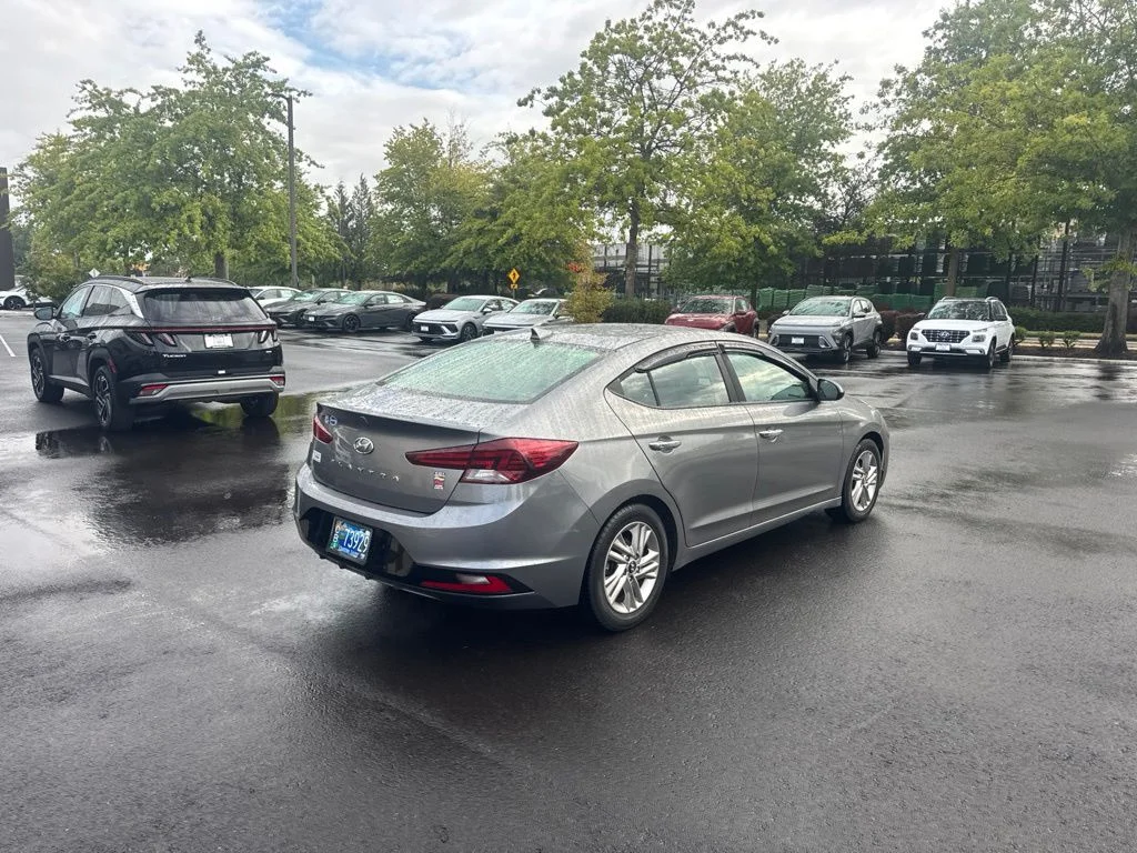 Used 2019 Gray Hyundai SEL image 3