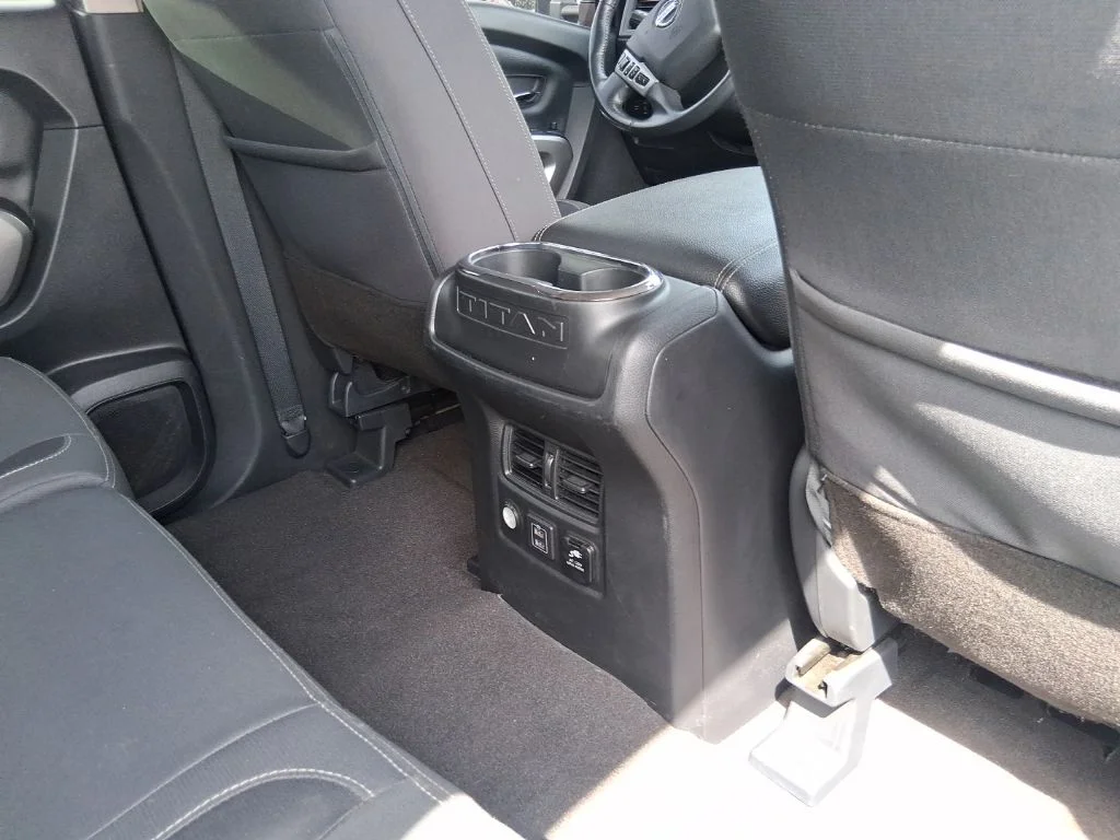 Used 2022 Black Nissan SV image 9