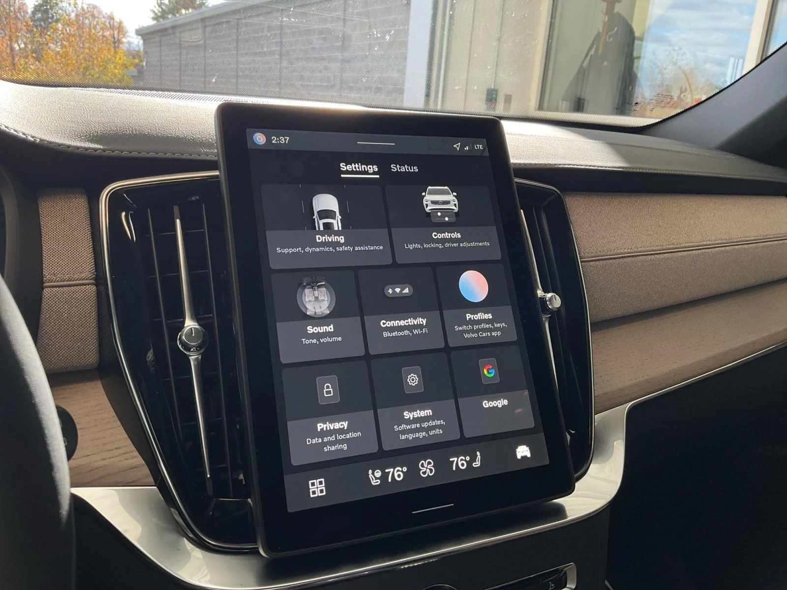 2026 Volvo XC90 Plus - Photo 24