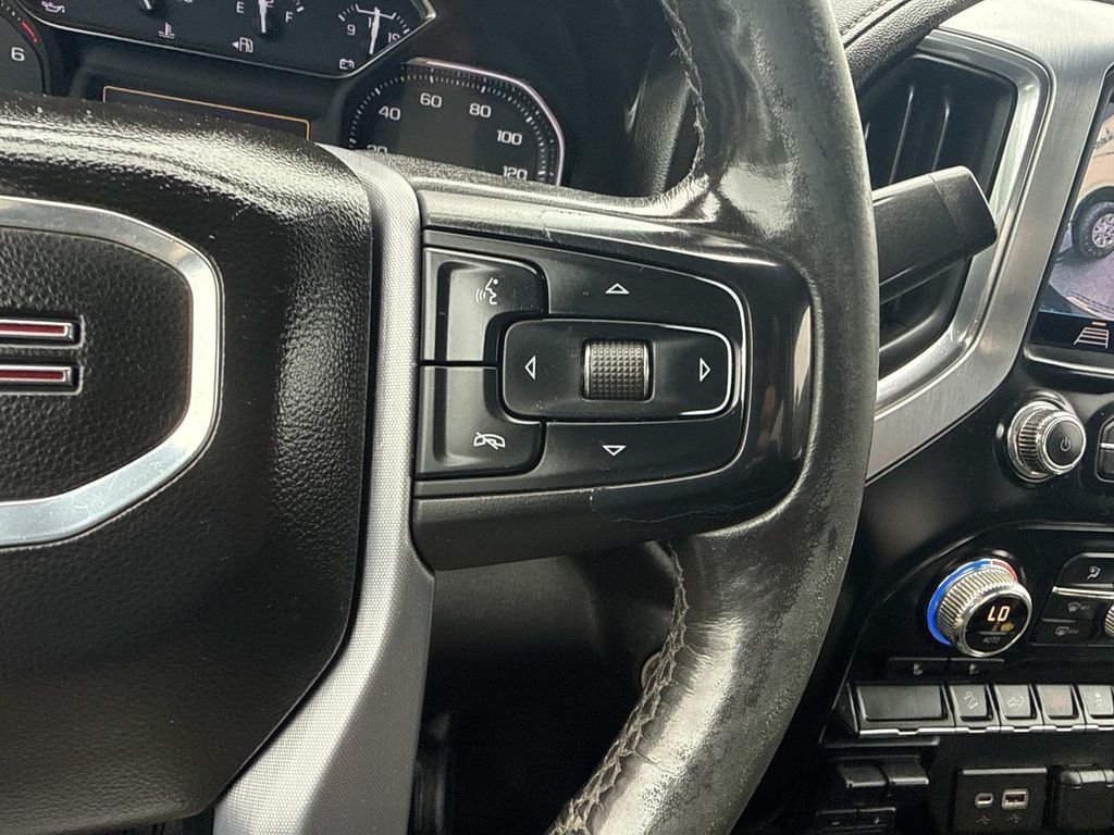 Used 2020 Blue GMC SLE image 26