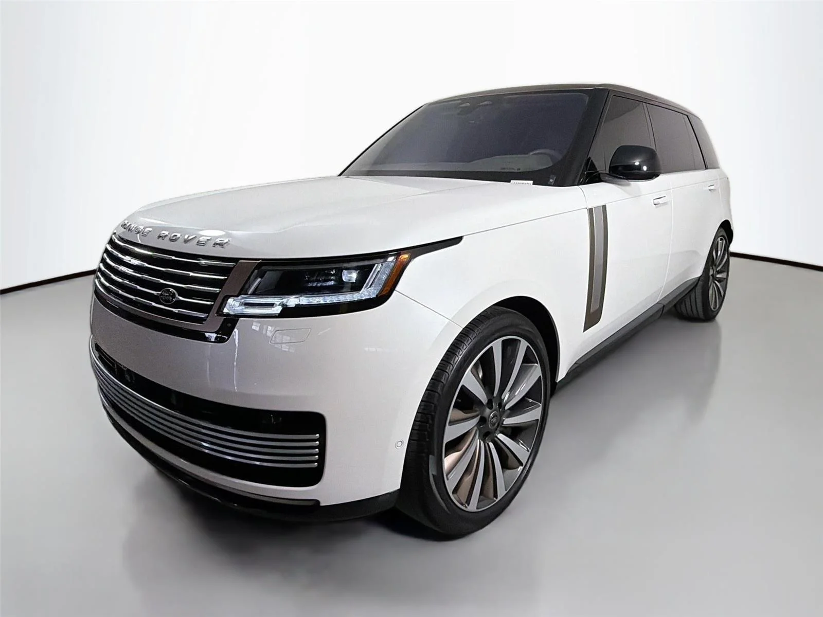 2022 Land Rover New Range Rover