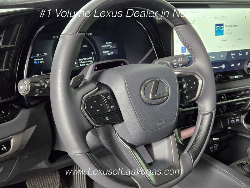 New 2026 White Pearl Lexus PREMIUM PLUS image 17