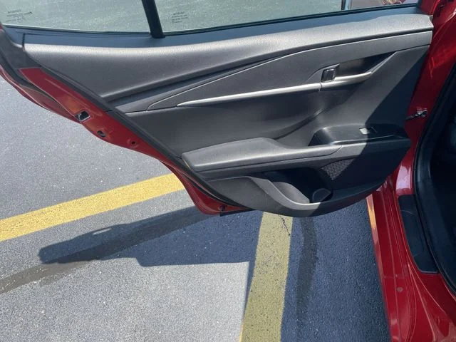 2025 Toyota Camry LE - Photo 28
