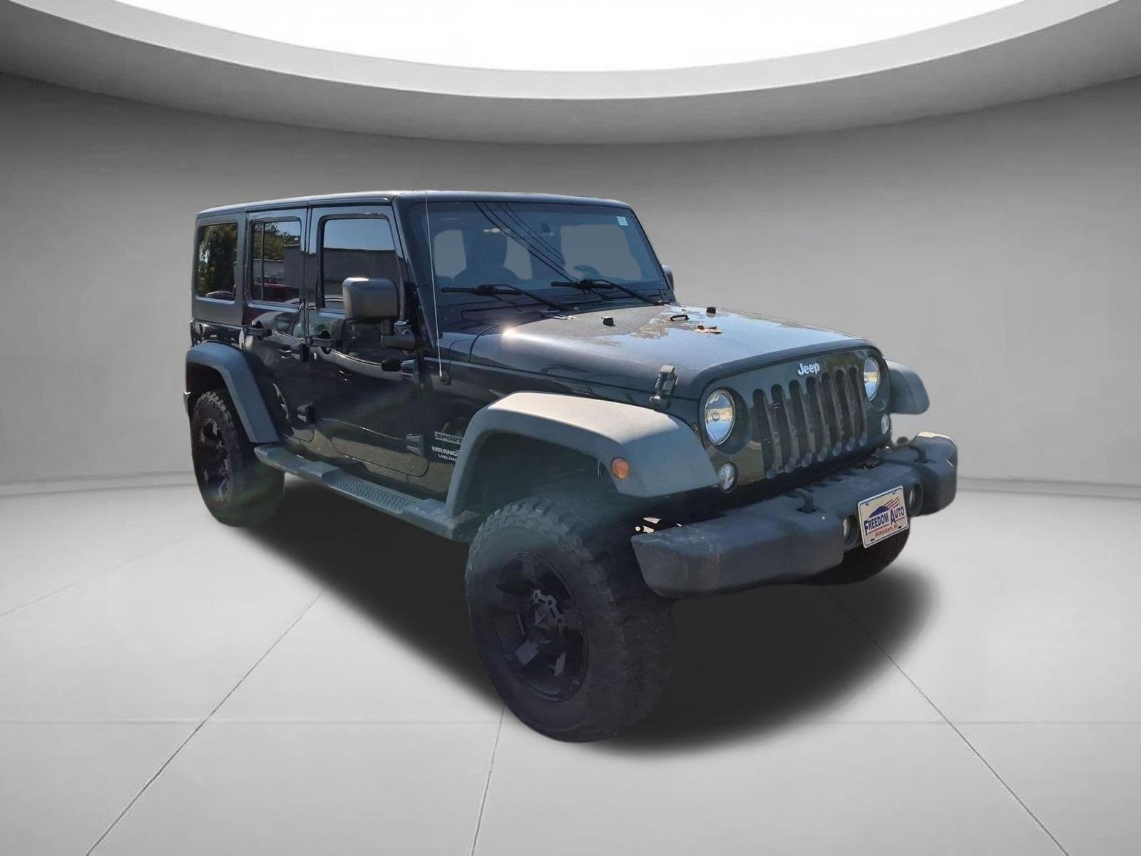Used 2016 Black Clearcoat Jeep Sport image 3