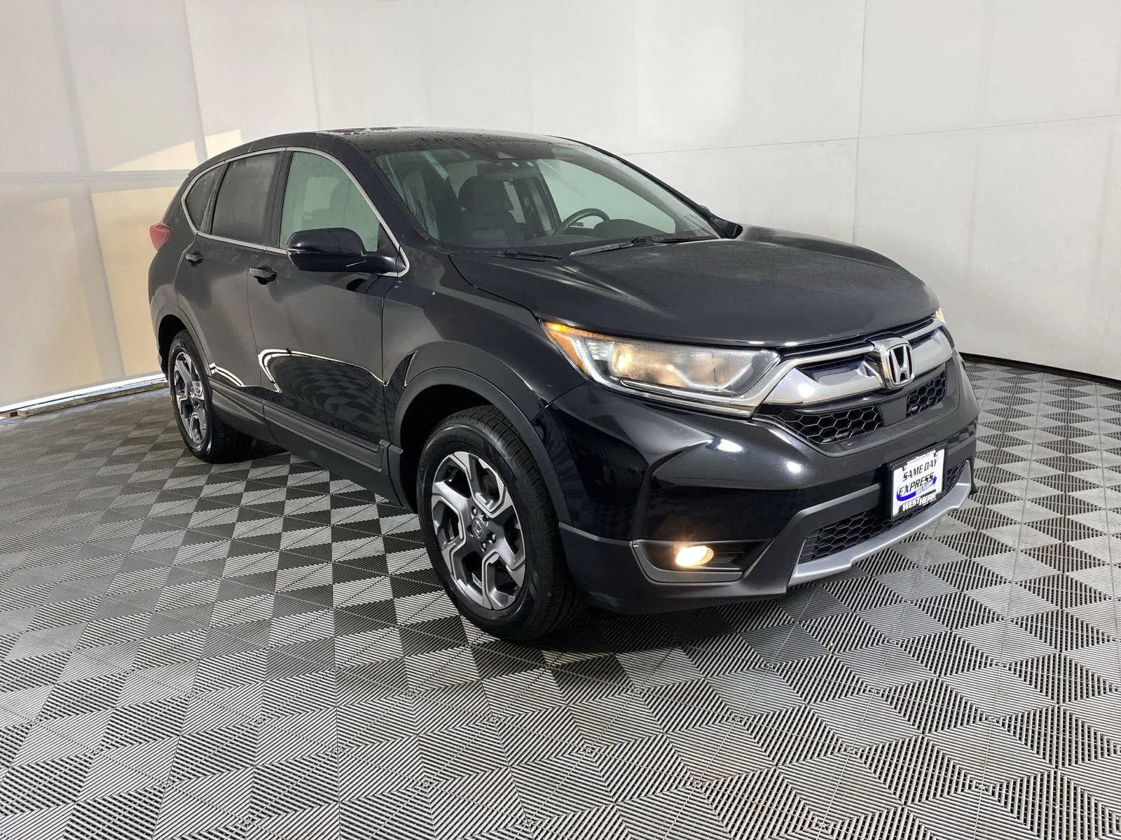 Used 2019 Crystal Black Pearl Honda EX image 10