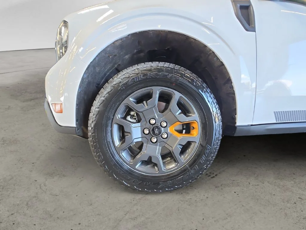 Used 2024 White Ford Lariat image 13
