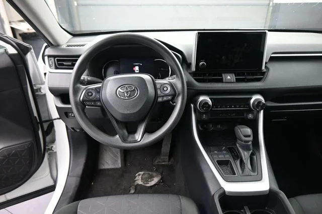 Used 2024 White Toyota XLE image 22