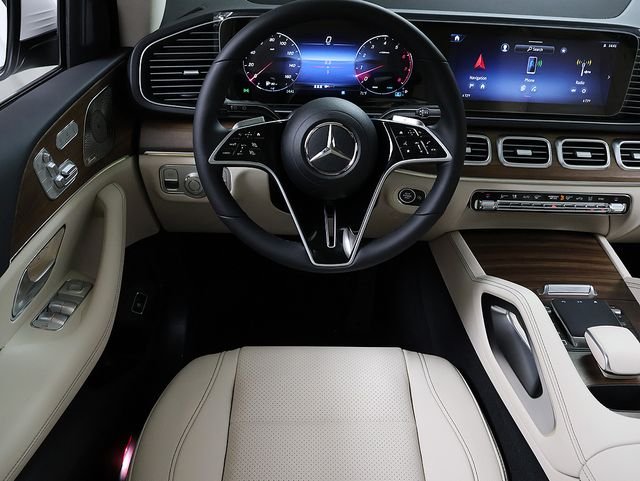 New 2026 Polar White Mercedes-Benz GLE 450 image 15