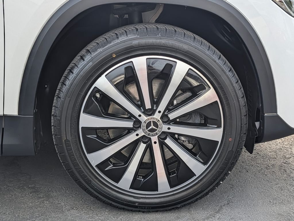 2023 Mercedes-Benz GLA Base - Photo 8