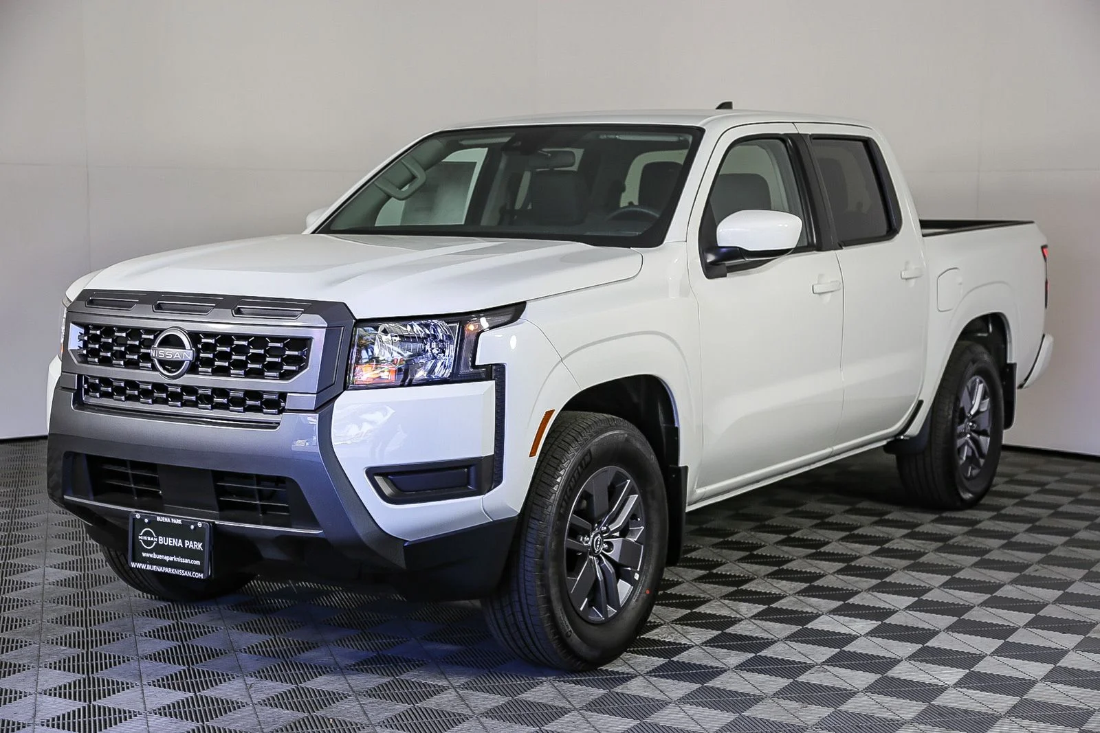 New 2025 White Nissan SV image 5