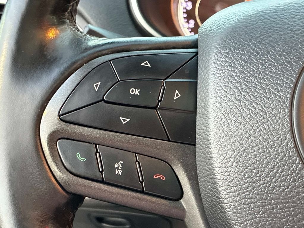 Used 2019 Gray Jeep Trailhawk image 24