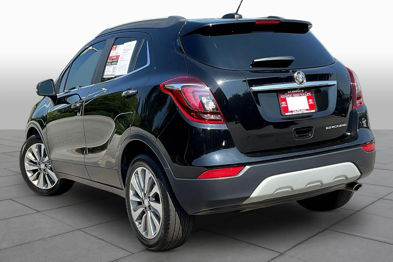 Used 2019 Ebony Twilight Metallic Buick Preferred image 12