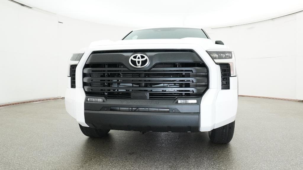 New 2026 Ice Cap Toyota SR5 image 6