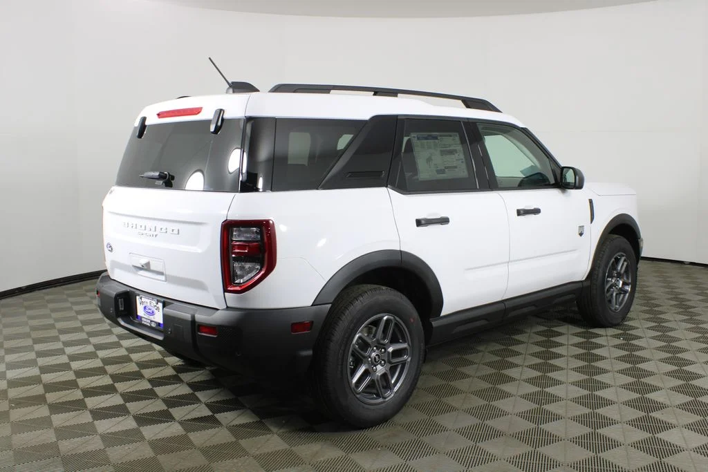 New 2026 White Ford Big Bend image 5