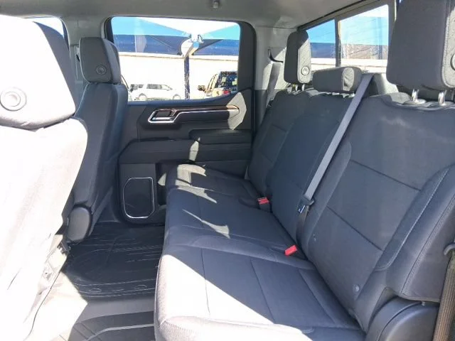 2026 Chevrolet Silverado 1500 LT - Photo 18