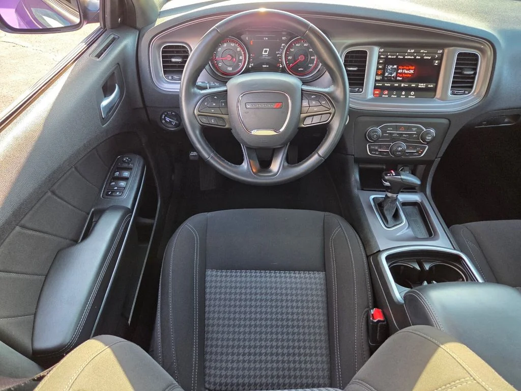 Used 2023 Purple Dodge SXT image 16