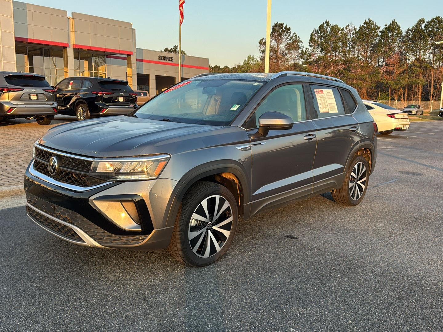 2022 Volkswagen Taos SE