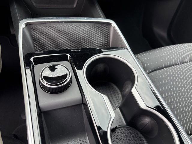 2026 Chevrolet Equinox LT - Photo 22