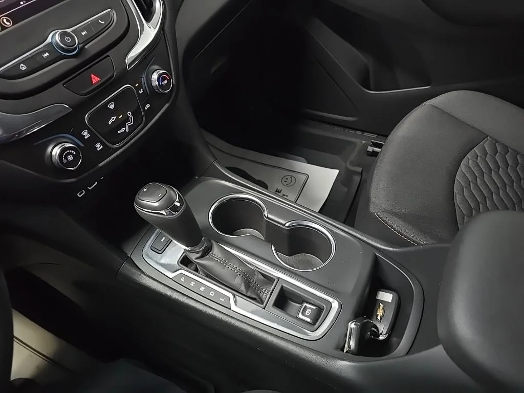 Used 2020 Blue Chevrolet LT image 28