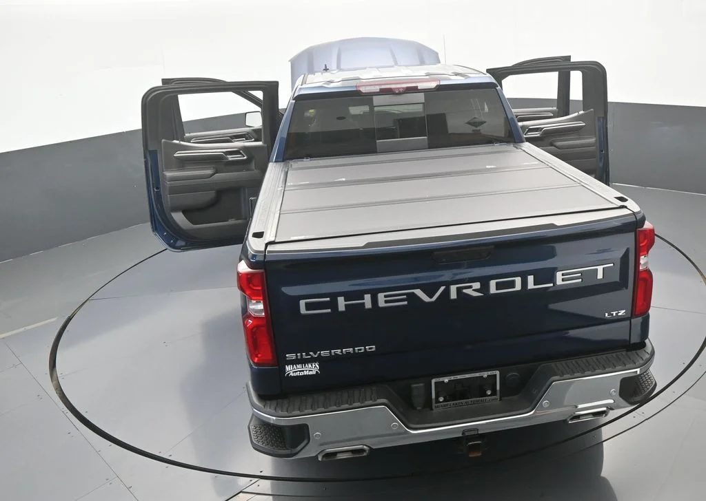 Used 2022 Northsky Blue Metallic Chevrolet LTZ image 73