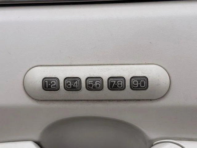 Used 2011 White Ford Limited image 14