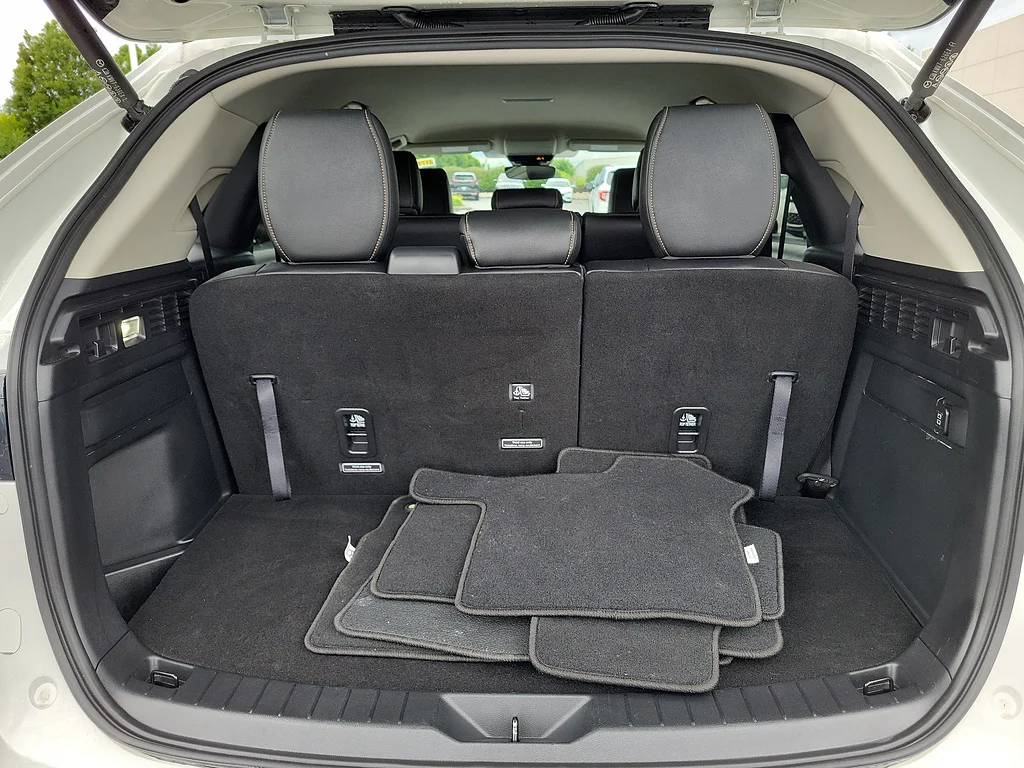 2026 Mazda CX-90 3.3 Turbo Select, photo 8 of 12