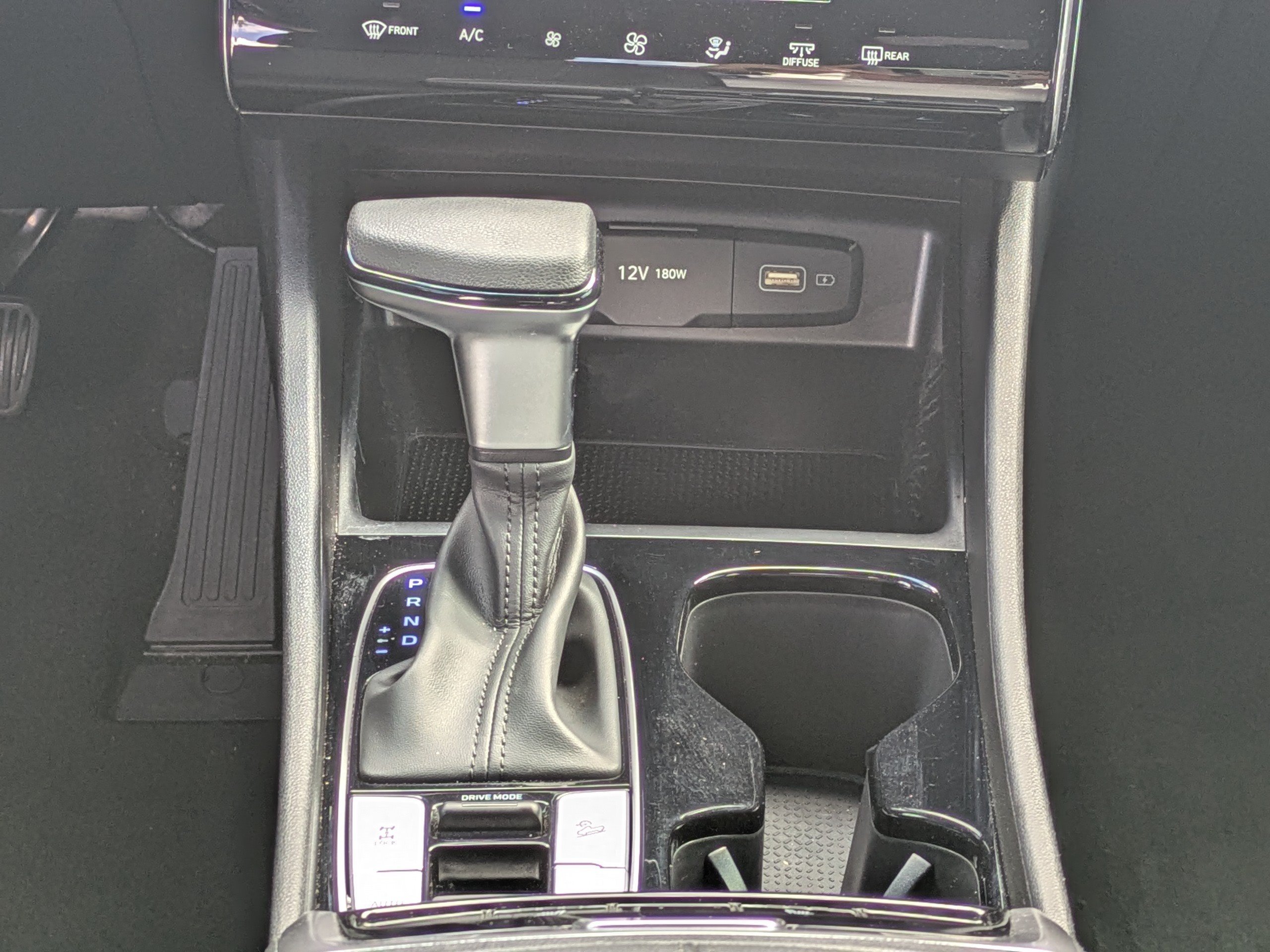 2024 Hyundai Santa Cruz SEL - Photo 17