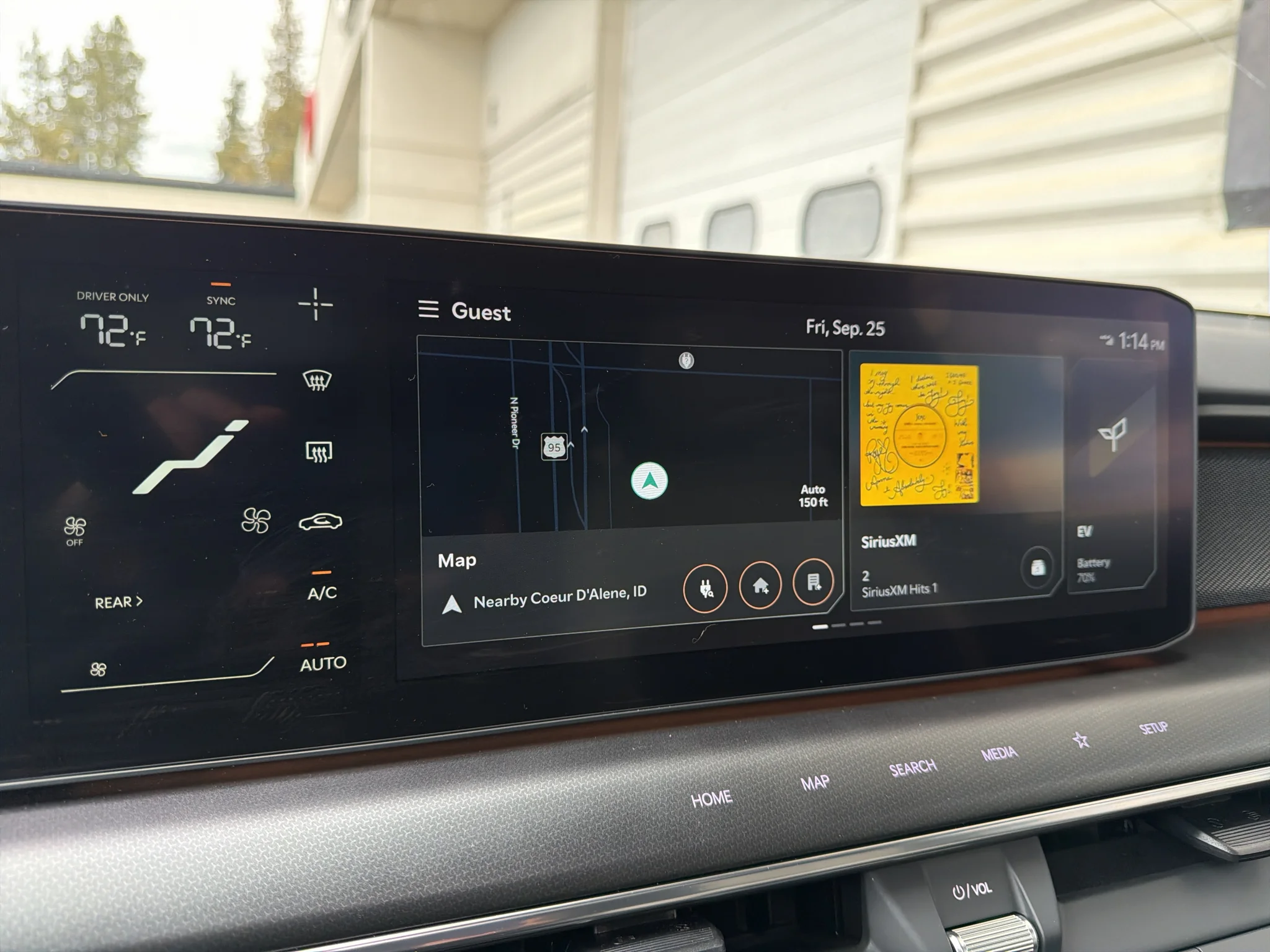 Certified Used 2024 Aurora Black Pearl Kia GT-Line image 20