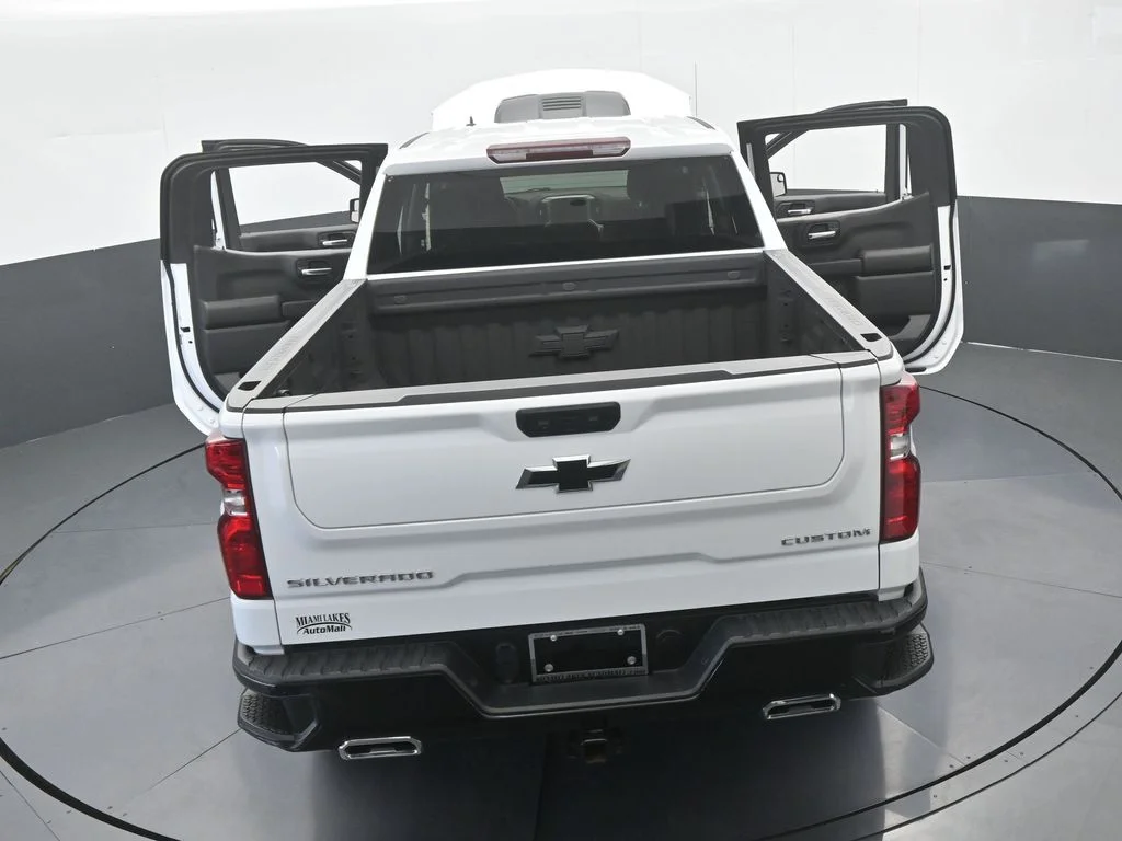 Used 2024 Summit White Chevrolet Custom Trail Boss image 71