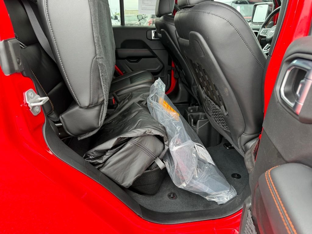 Used 2022 Red Jeep Mojave image 17