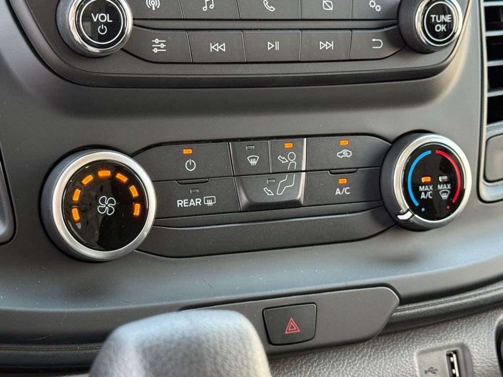 2025 Ford Transit Van Base - Photo 10