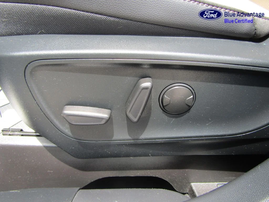 Certified Used 2021 Star White Ford SEL image 30