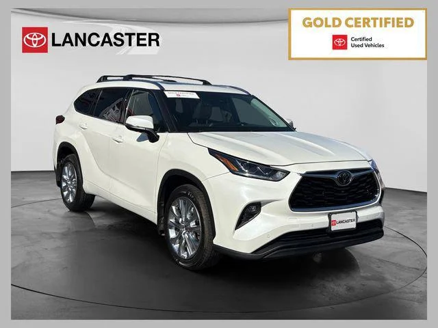 2021 Toyota Highlander Limited 4x4 V6's photo