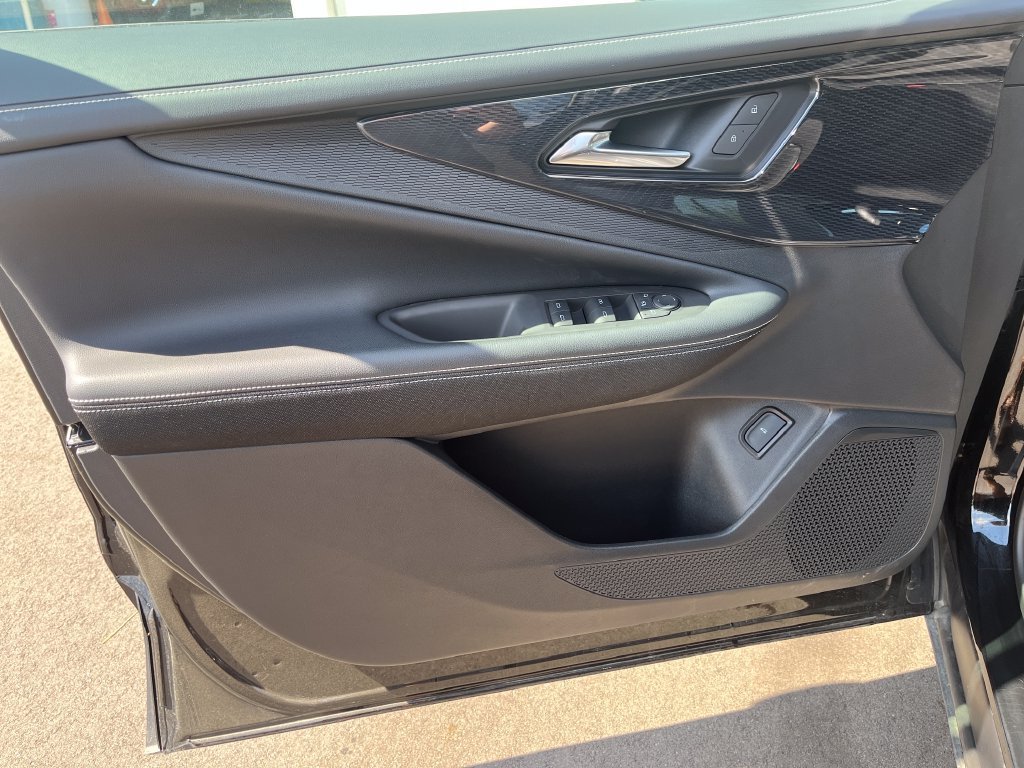 2025 Chevrolet Blazer EV LT - Photo 10