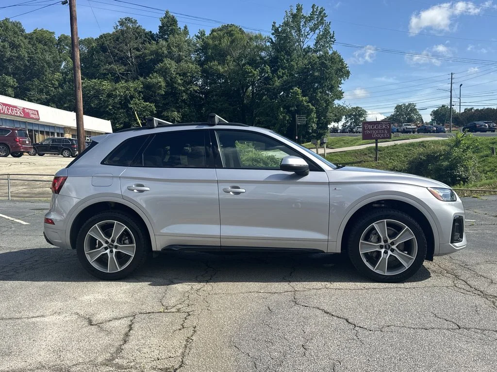 Used 2025 Silver Audi 45 S line Premium image 8