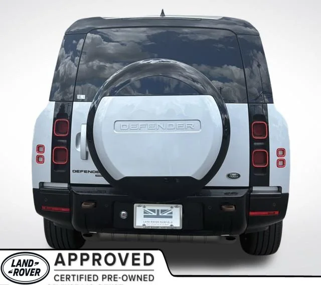 Certified Used 2023 Silver Land Rover X-Dynamic SE image 7