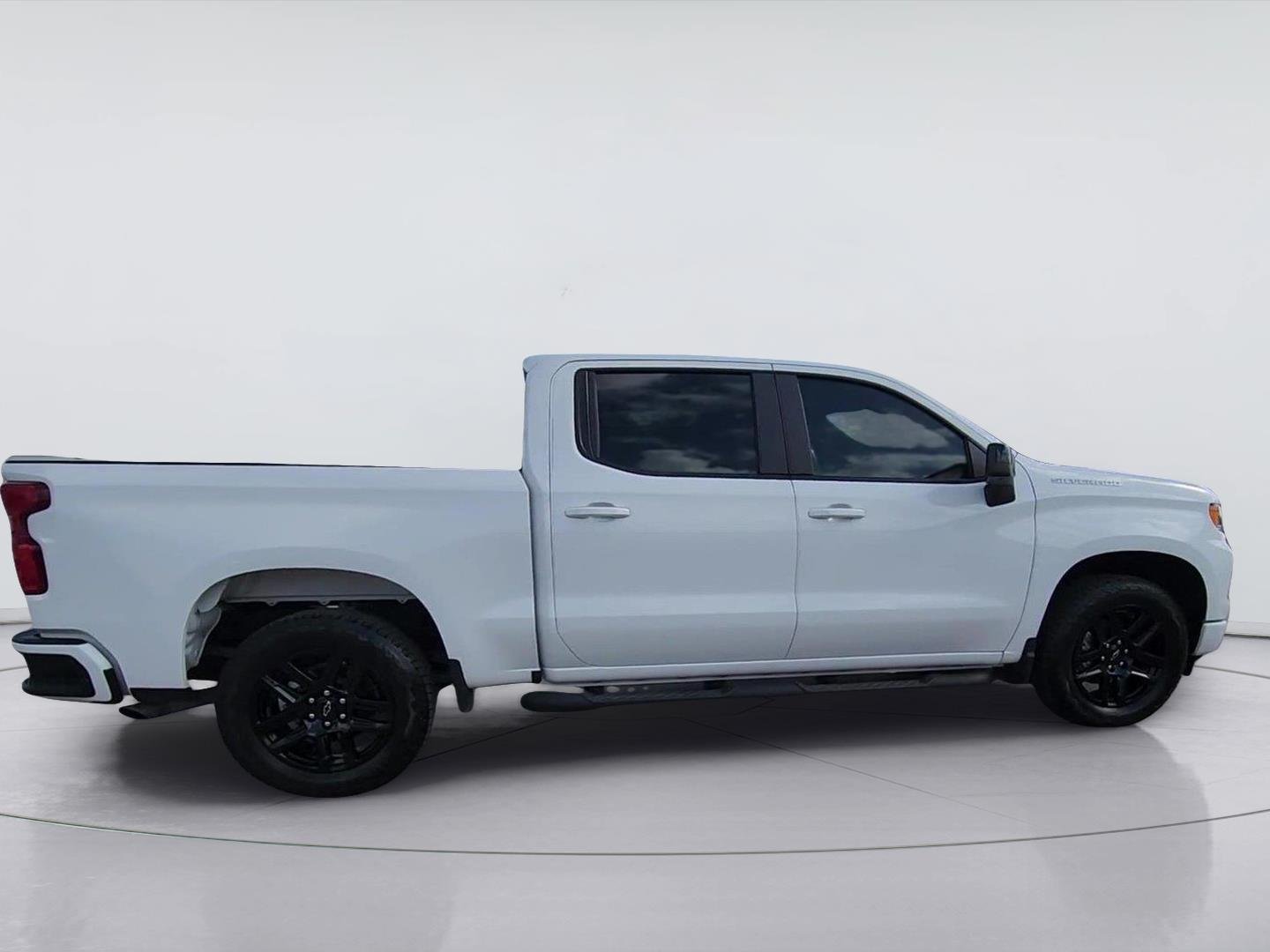 Certified Used 2026 Summit White Chevrolet RST image 9