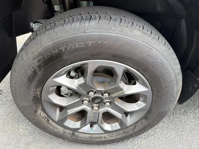 Used 2024 Gray Ford XLT image 17