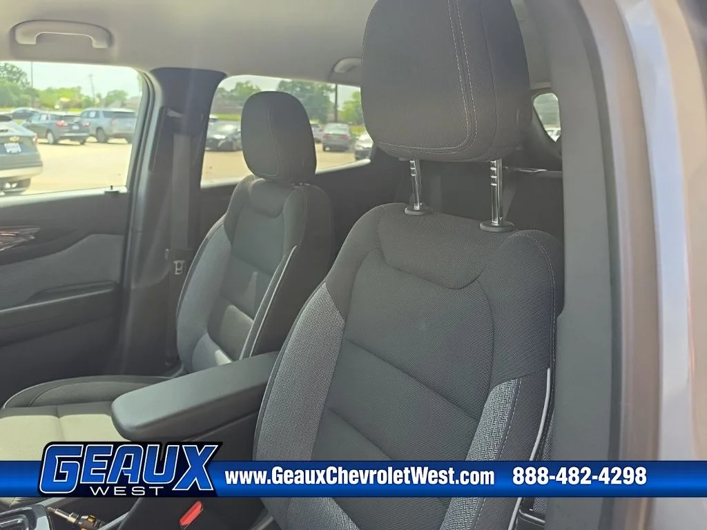Used 2025 Gray Chevrolet LT image 24