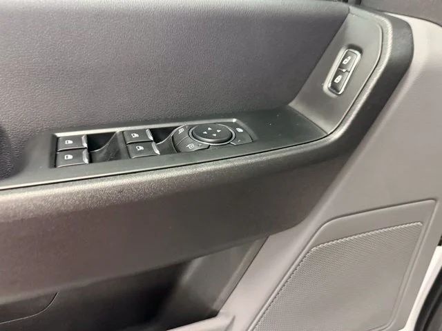 New 2026 Oxford White Ford F-350® XL image 31