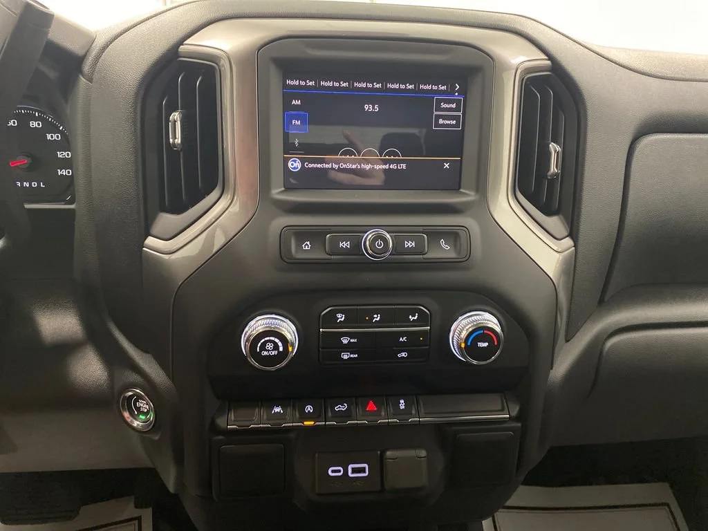 New 2026 Summit White GMC Pro image 21