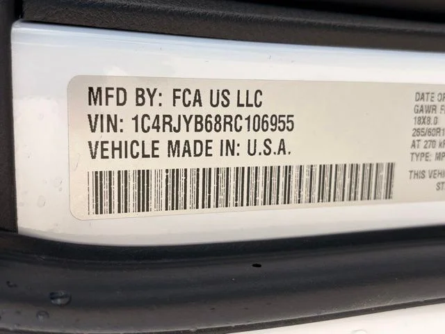 Used 2024 White Jeep 4xe image 20